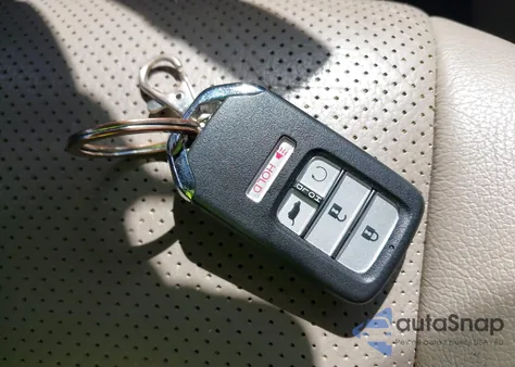 2020 Honda Pilot Awd Elite из США, поврежденный, VIN 5FNYF6H08LB050871